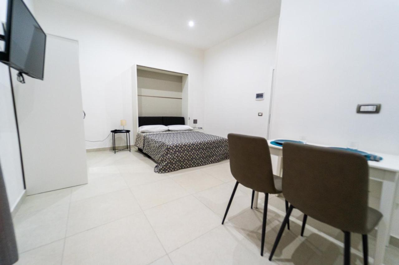 Hotel Casa Romeo Napoli Extérieur photo